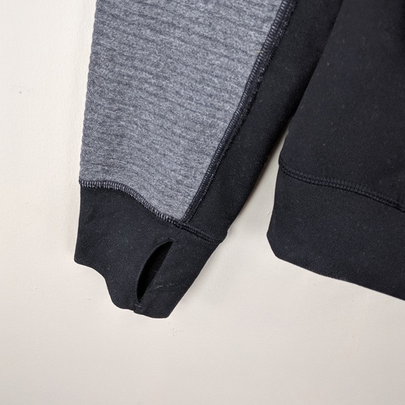 adidas | Gray Black Running Jacket - H11 - Picture 6 of 6